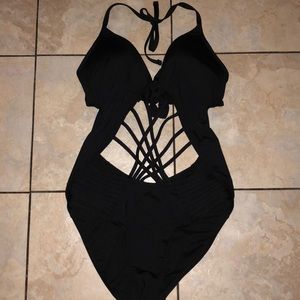 One piece swim suit
